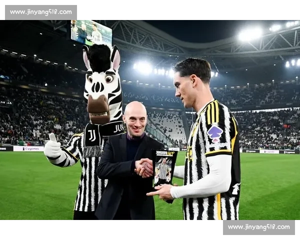 尤文 2000 万欧甩卖 DV9 遇阻！塞尔维亚锋霸铁心拒赴土超沙特，铁心留队或盼英超豪门